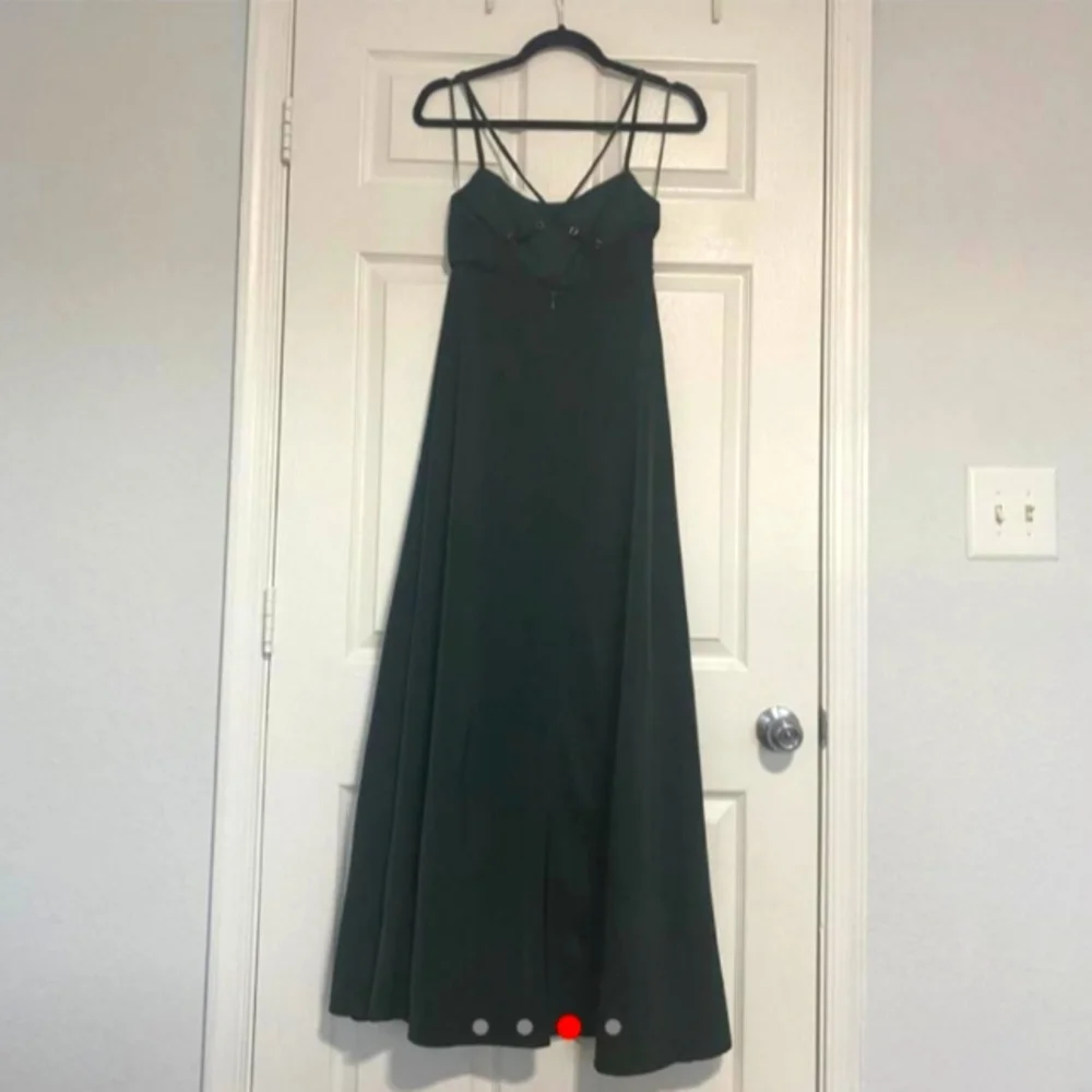 Emerald Green Showpo Maxi Dress - Picture 3 of 7